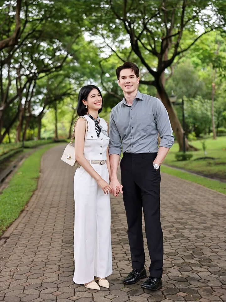 พิ้งค์พลอย - ปภาวดี ชาญสมอน