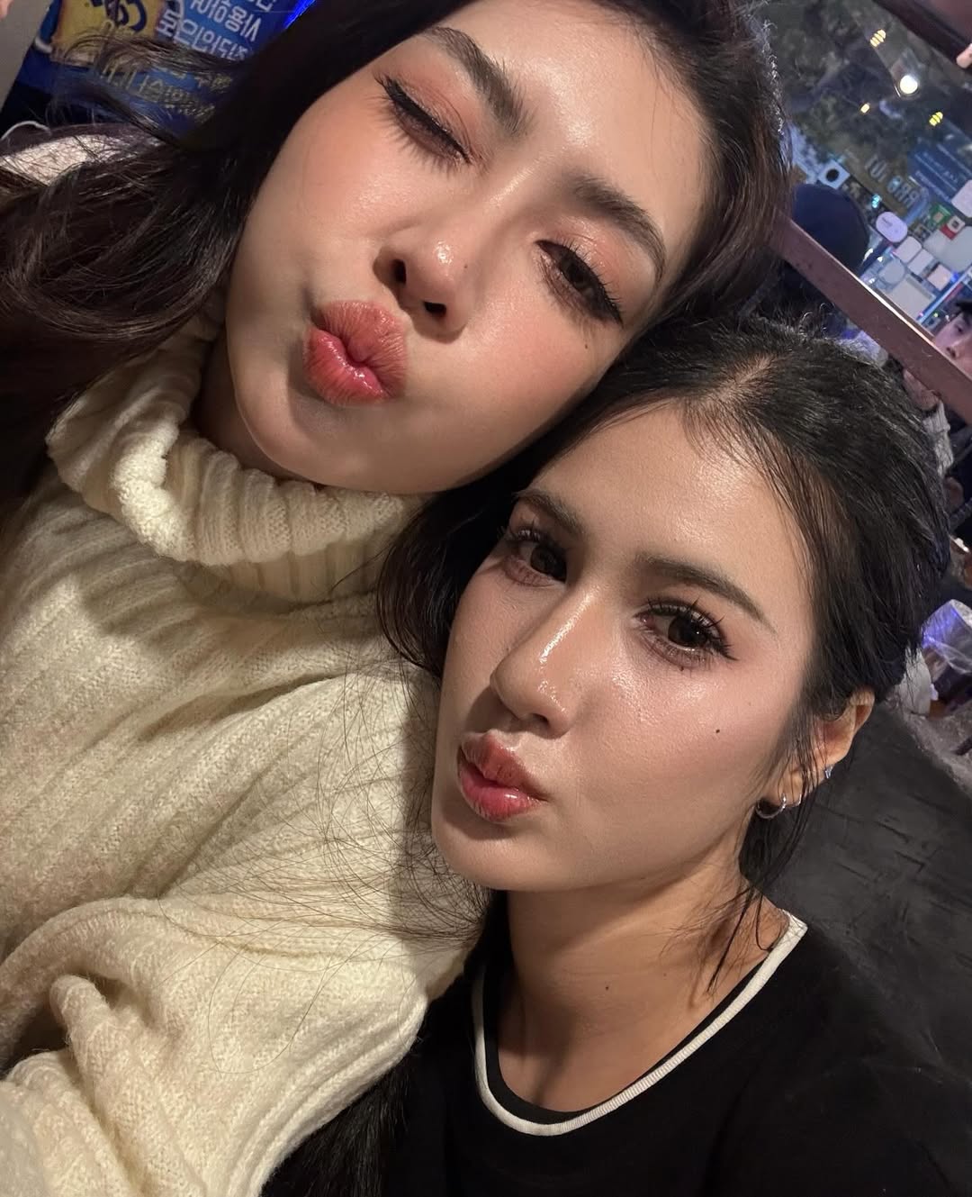 พิ้งค์พลอย - ปภาวดี ชาญสมอน