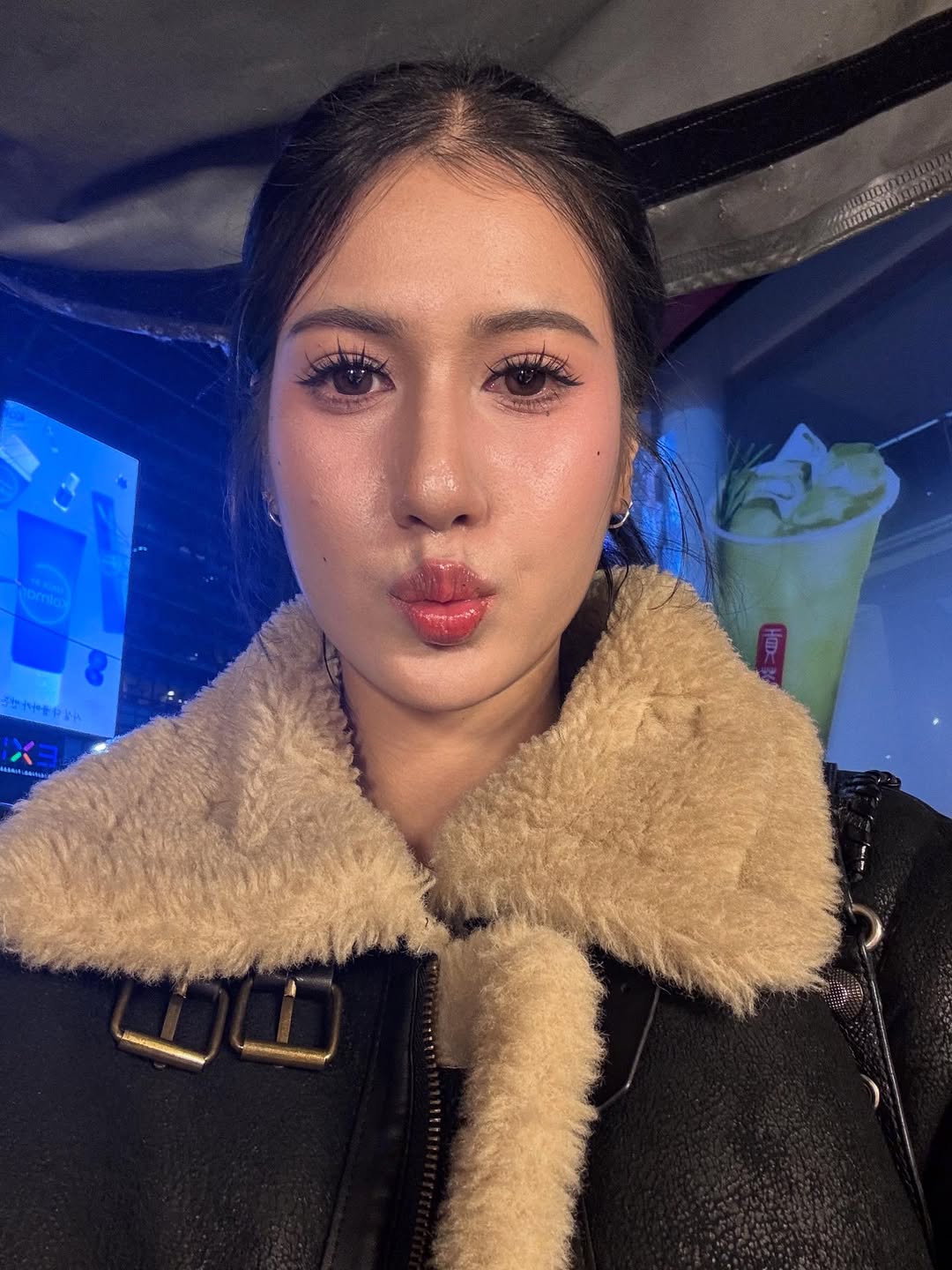 พิ้งค์พลอย - ปภาวดี ชาญสมอน