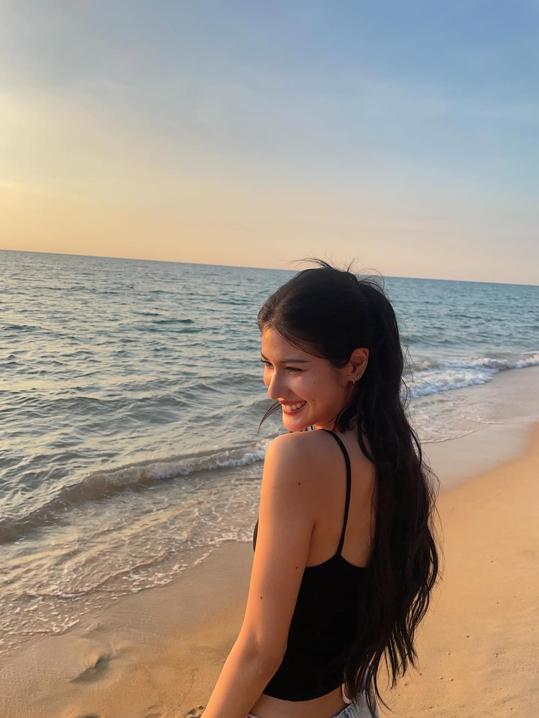 พิ้งค์พลอย - ปภาวดี ชาญสมอน