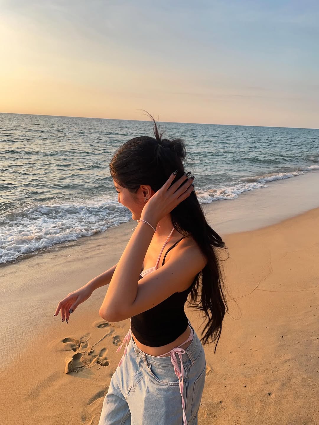 พิ้งค์พลอย - ปภาวดี ชาญสมอน