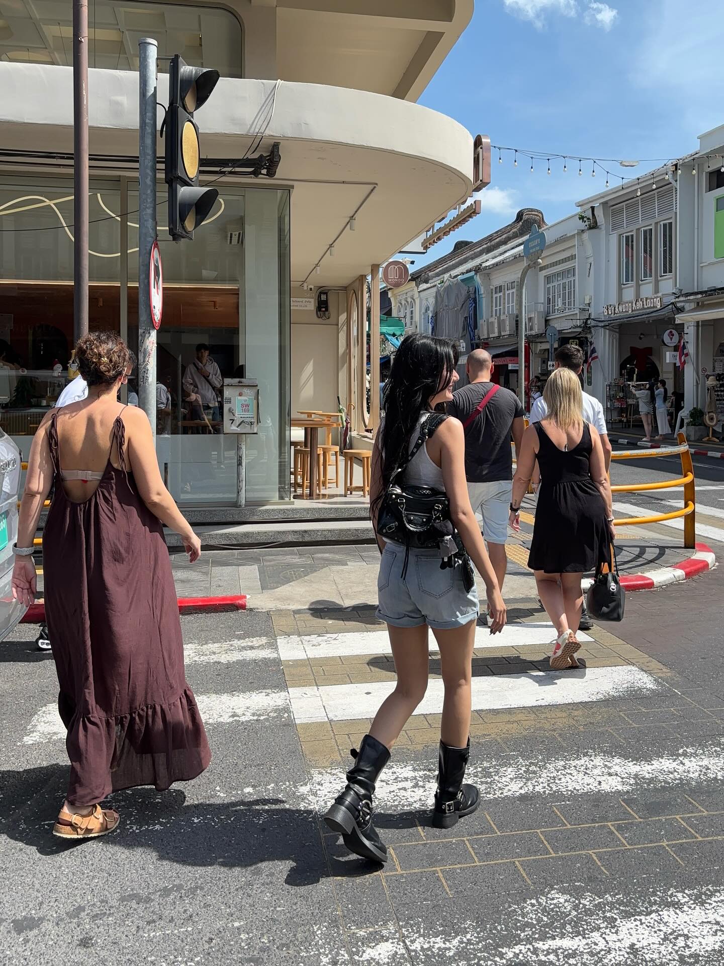 พิ้งค์พลอย - ปภาวดี ชาญสมอน