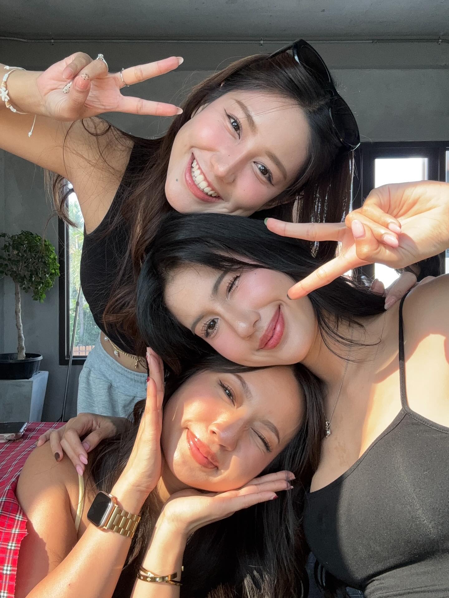 พิ้งค์พลอย - ปภาวดี ชาญสมอน