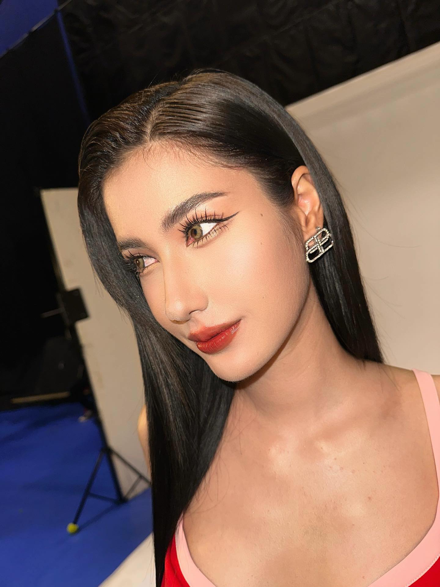 พิ้งค์พลอย - ปภาวดี ชาญสมอน