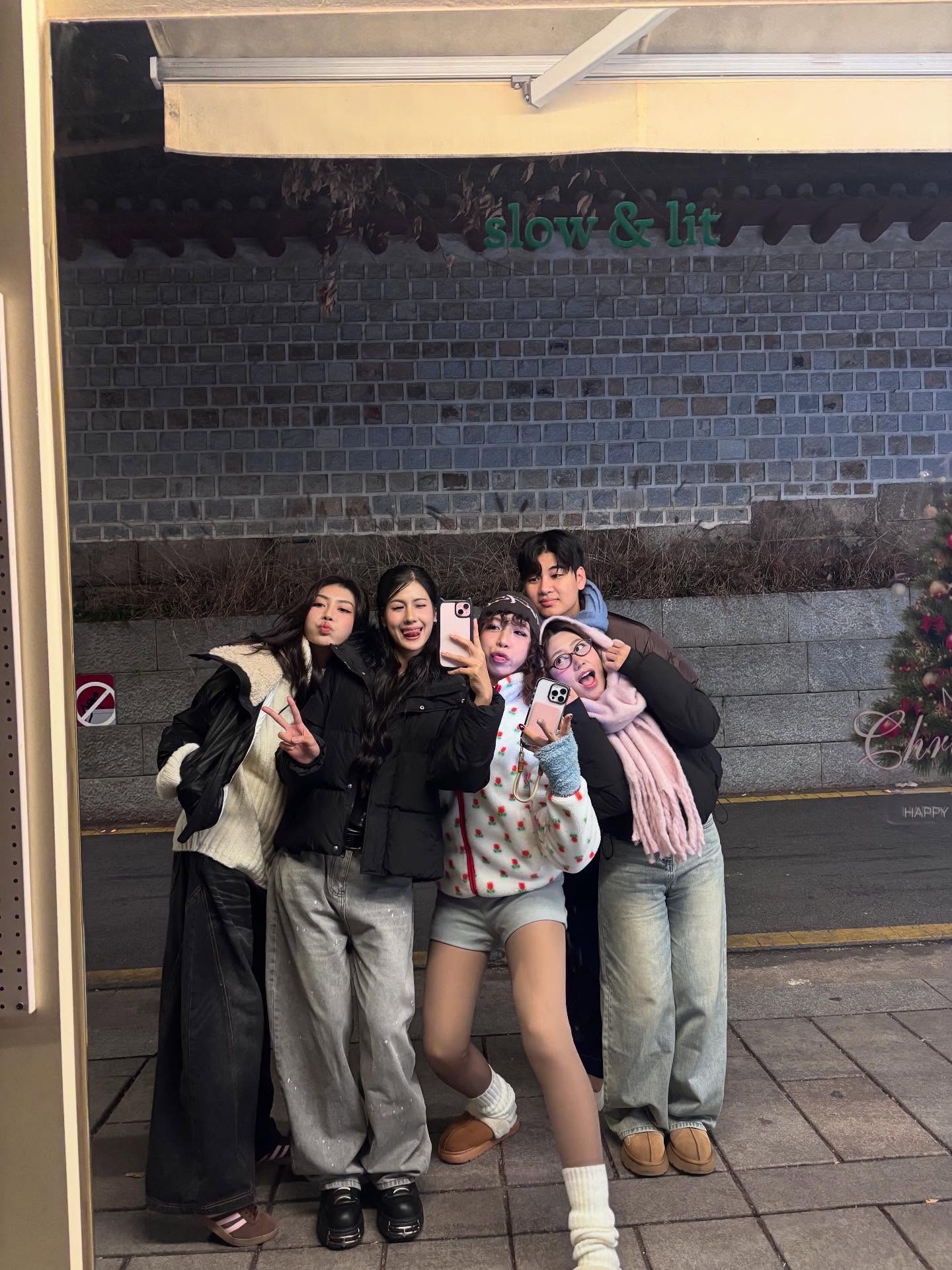 พิ้งค์พลอย - ปภาวดี ชาญสมอน