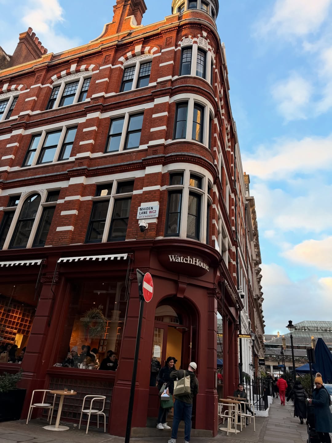 แม็กกี้ - อาภา ภาวิไล