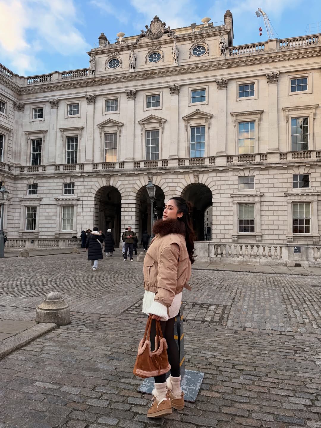 แม็กกี้ - อาภา ภาวิไล