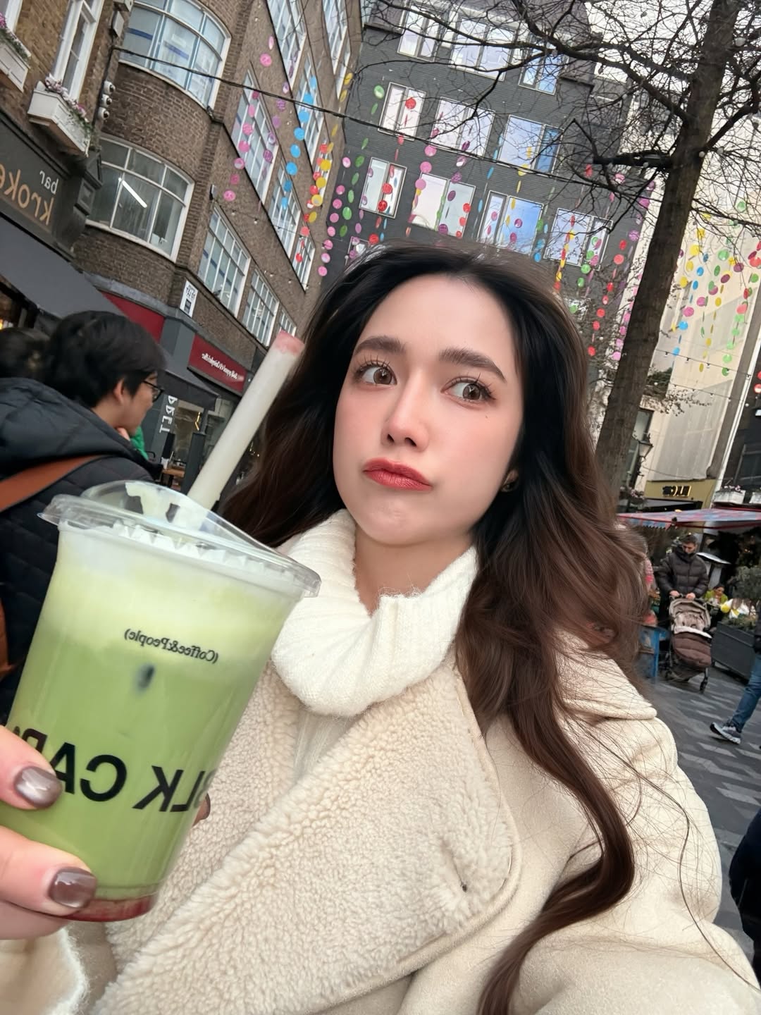 แม็กกี้ - อาภา ภาวิไล