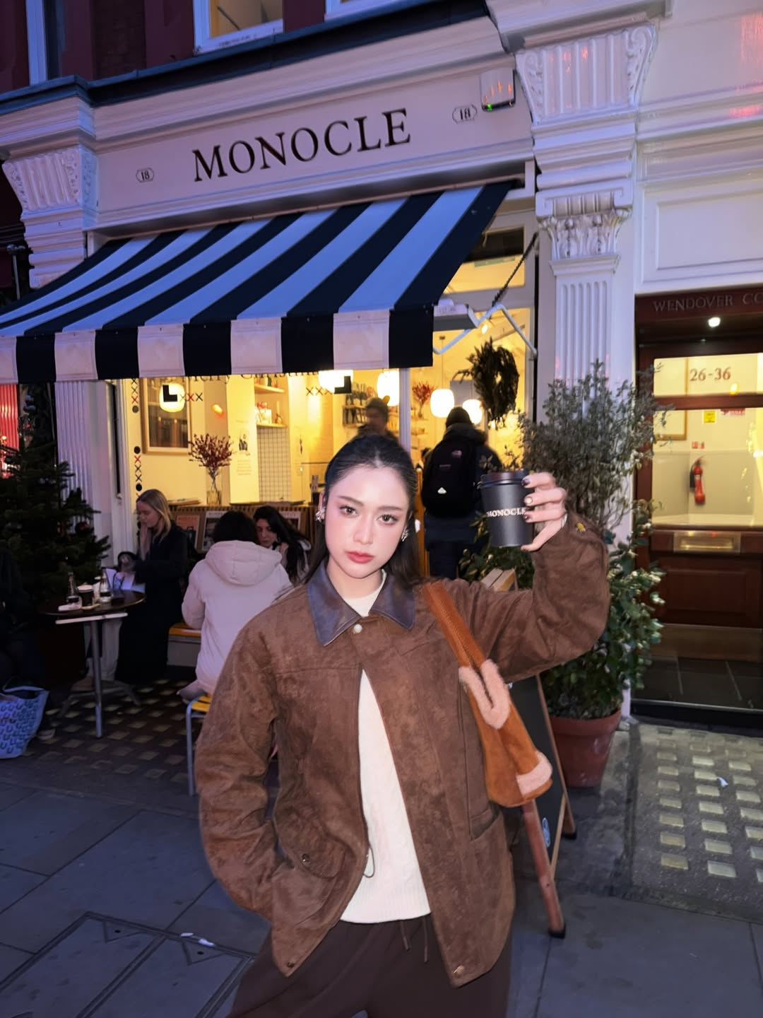 แม็กกี้ - อาภา ภาวิไล