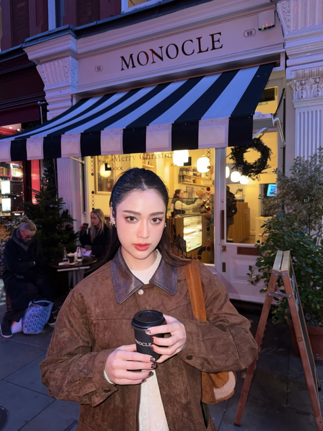 แม็กกี้ - อาภา ภาวิไล