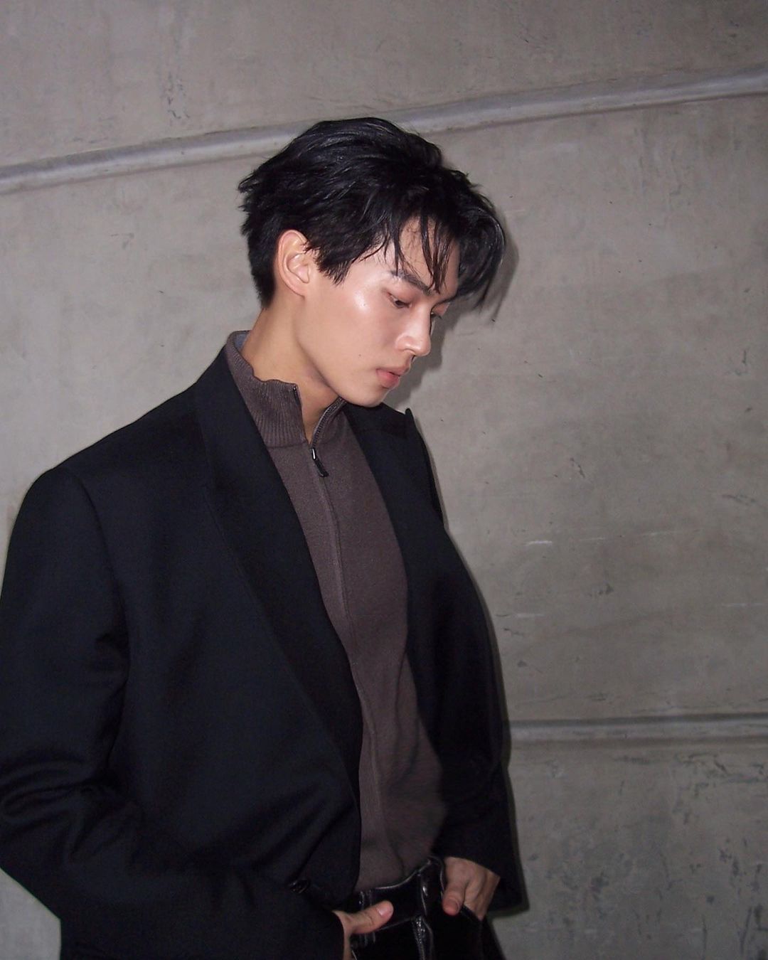 วิน - เมธวิน โอภาสเอี่ยมขจร
