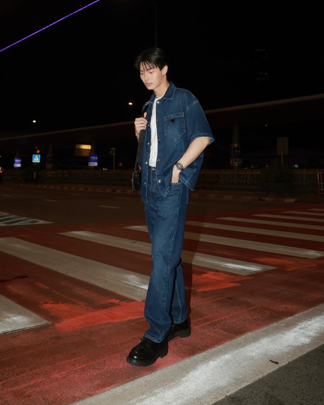 วิน - เมธวิน โอภาสเอี่ยมขจร