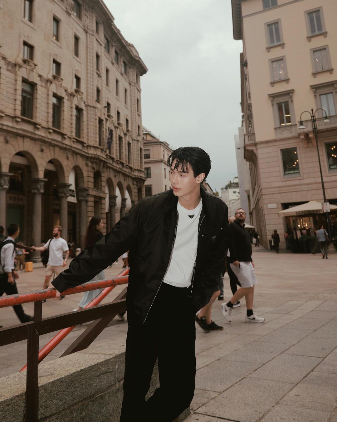 วิน - เมธวิน โอภาสเอี่ยมขจร