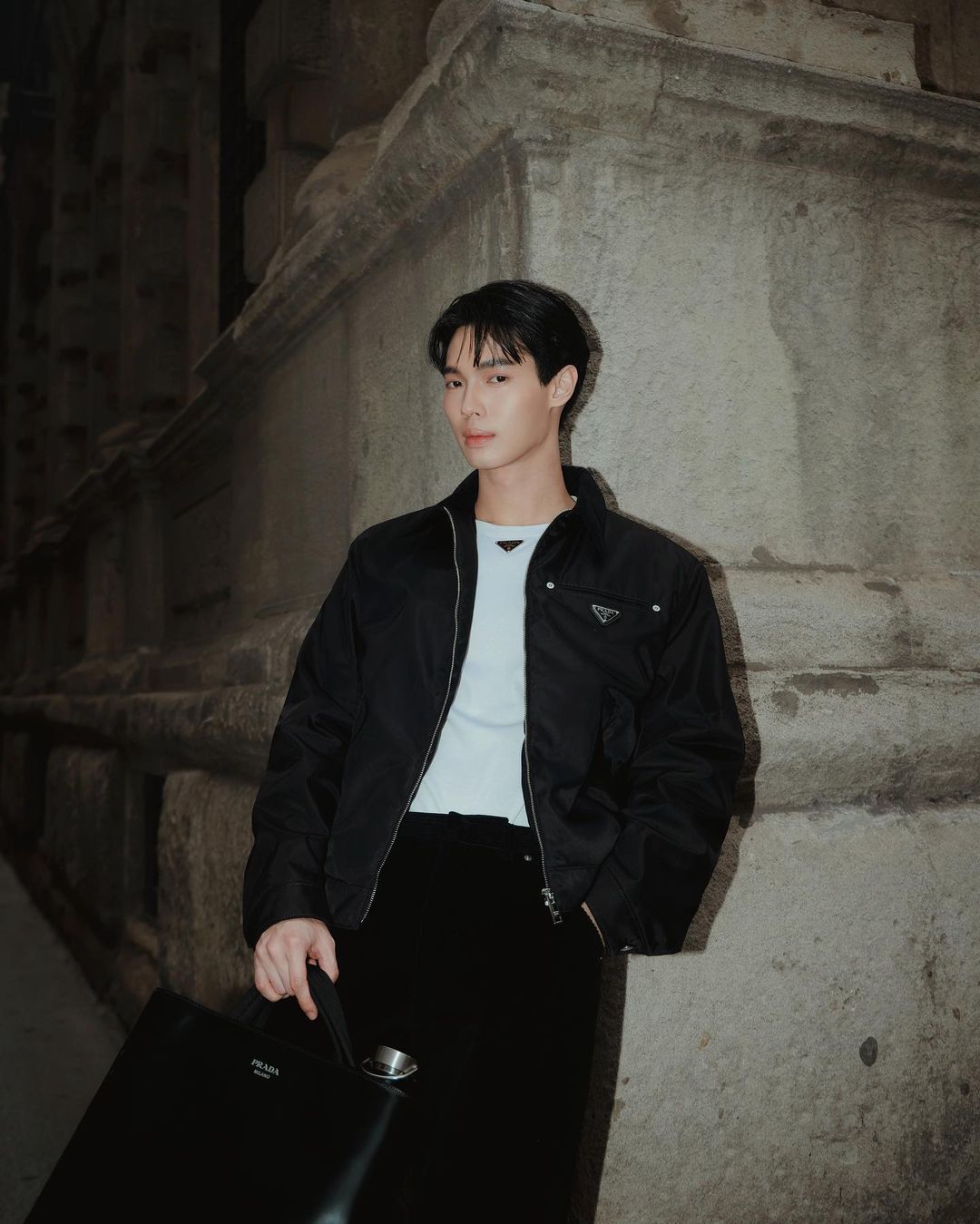 วิน - เมธวิน โอภาสเอี่ยมขจร