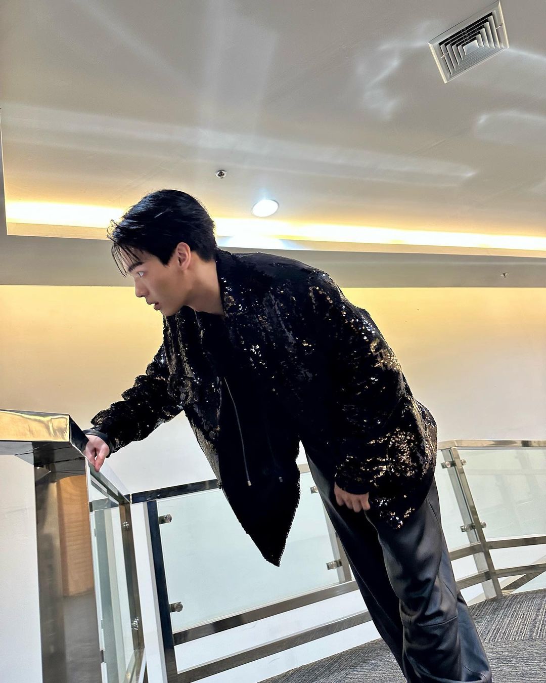 วิน - เมธวิน โอภาสเอี่ยมขจร