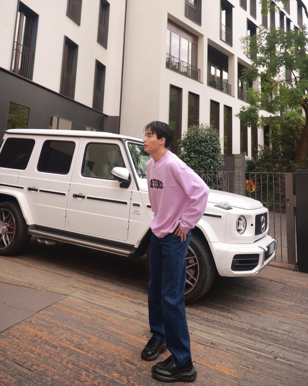 วิน - เมธวิน โอภาสเอี่ยมขจร