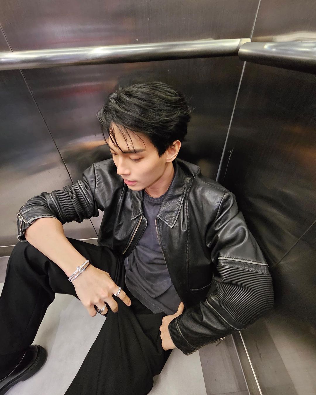 วิน - เมธวิน โอภาสเอี่ยมขจร