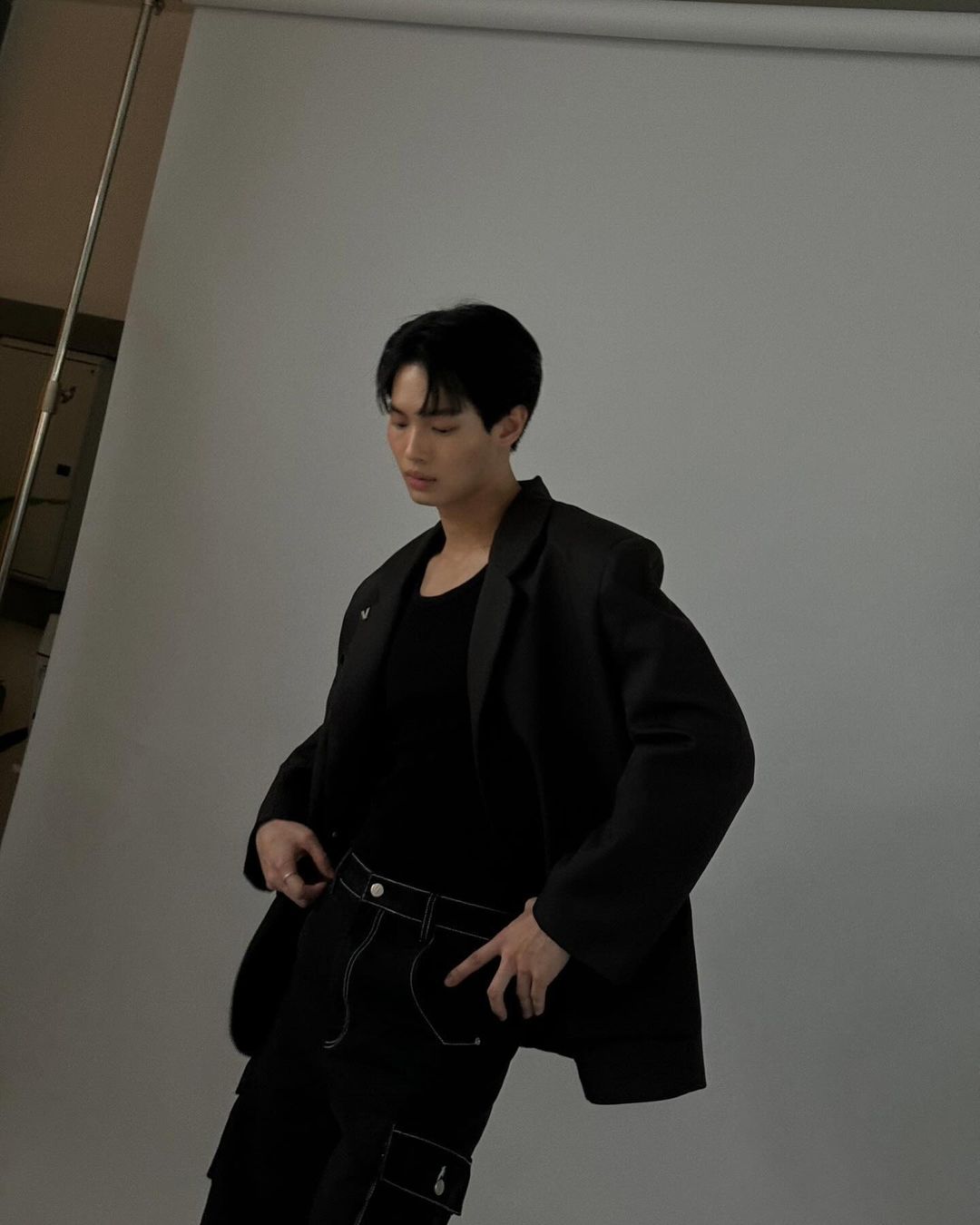 วิน - เมธวิน โอภาสเอี่ยมขจร