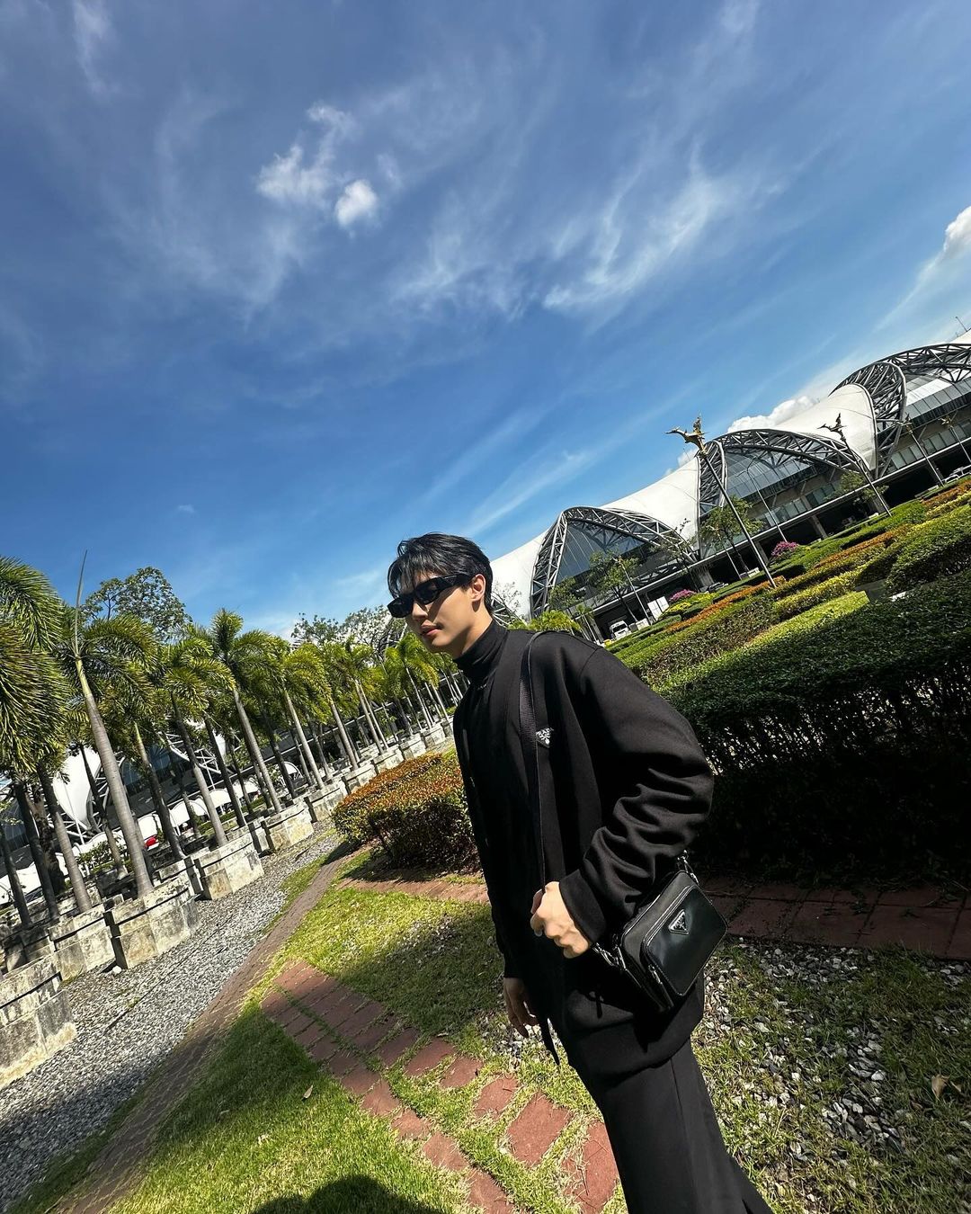 วิน - เมธวิน โอภาสเอี่ยมขจร