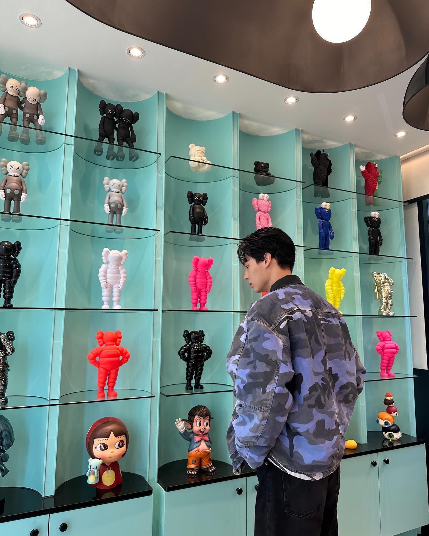 วิน - เมธวิน โอภาสเอี่ยมขจร