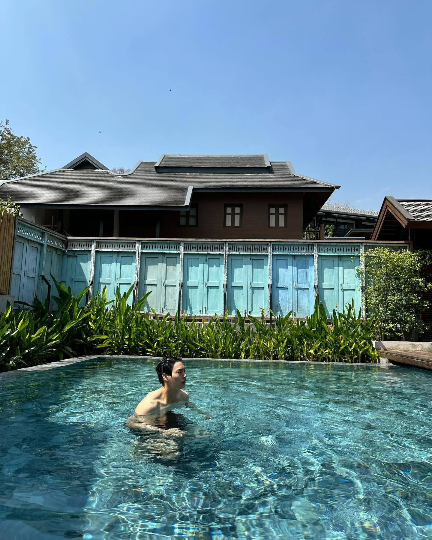 วิน - เมธวิน โอภาสเอี่ยมขจร