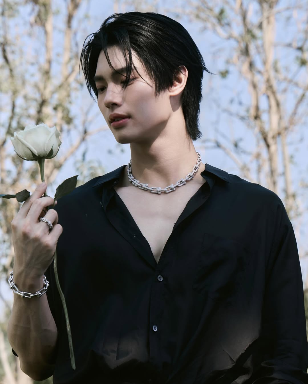 วิน - เมธวิน โอภาสเอี่ยมขจร