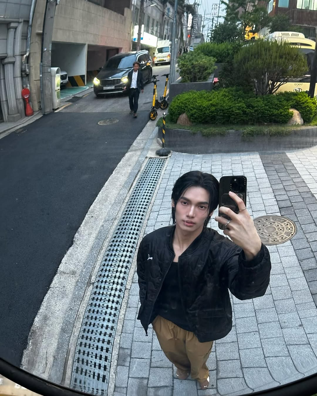 วิน - เมธวิน โอภาสเอี่ยมขจร