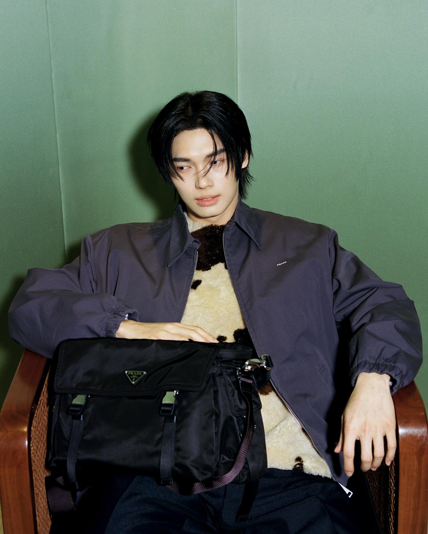 วิน - เมธวิน โอภาสเอี่ยมขจร