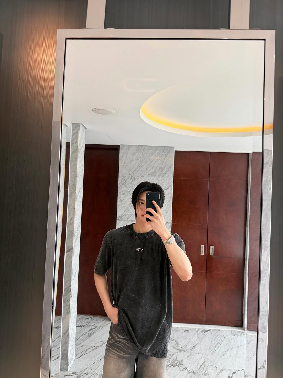วิน - เมธวิน โอภาสเอี่ยมขจร