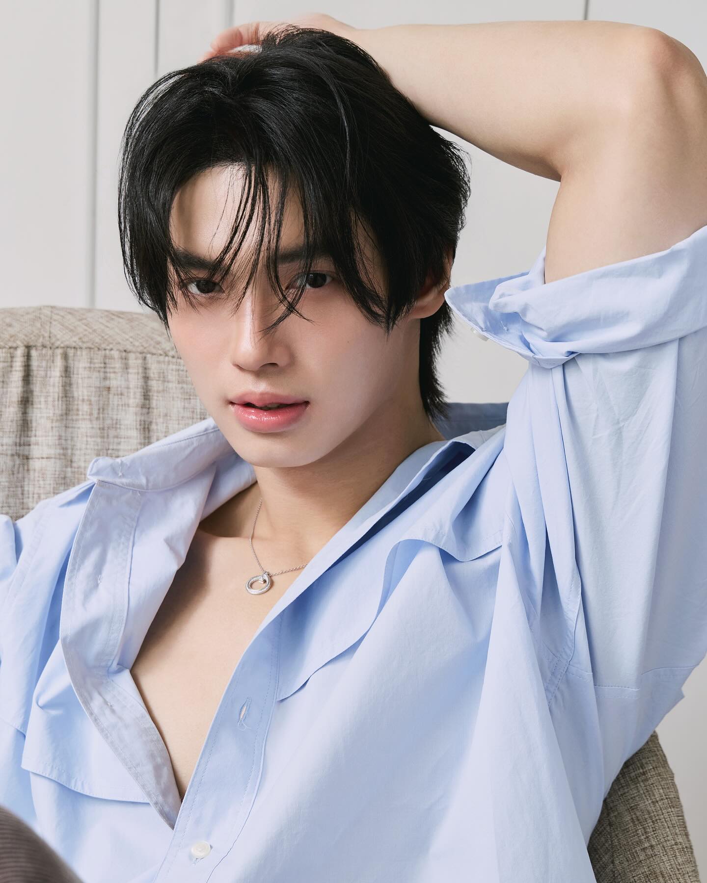 วิน - เมธวิน โอภาสเอี่ยมขจร