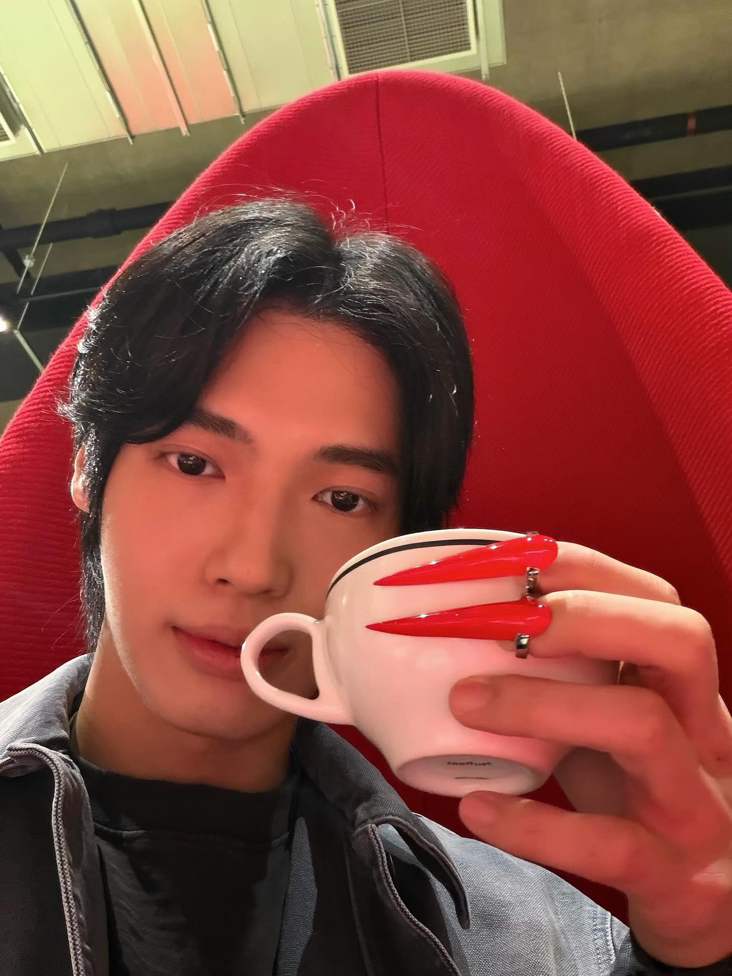 วิน - เมธวิน โอภาสเอี่ยมขจร