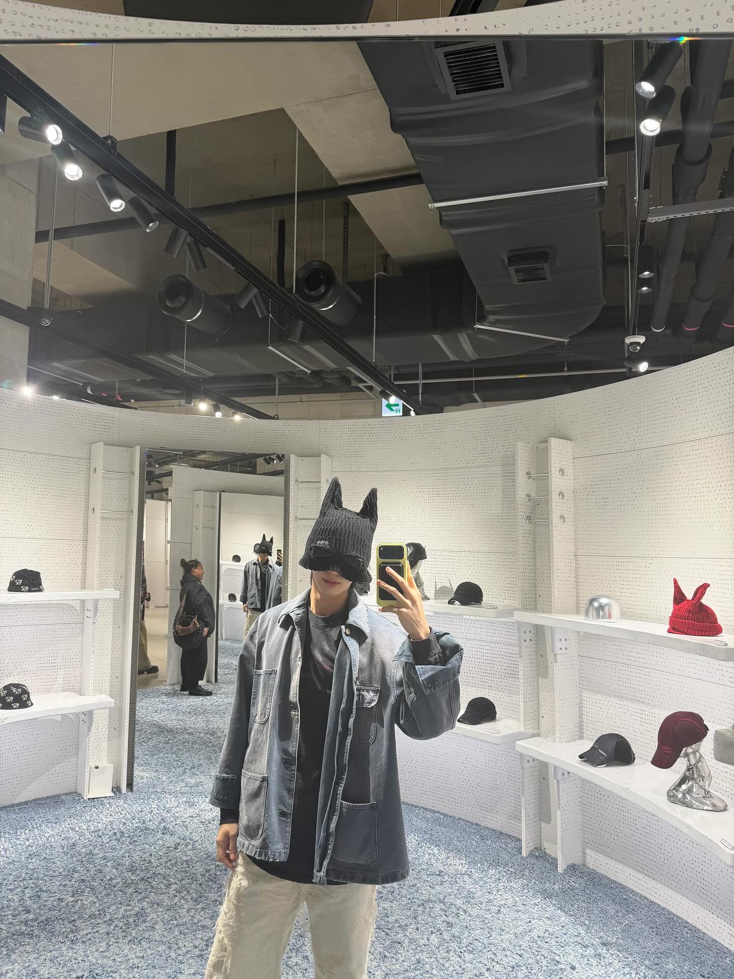 วิน - เมธวิน โอภาสเอี่ยมขจร