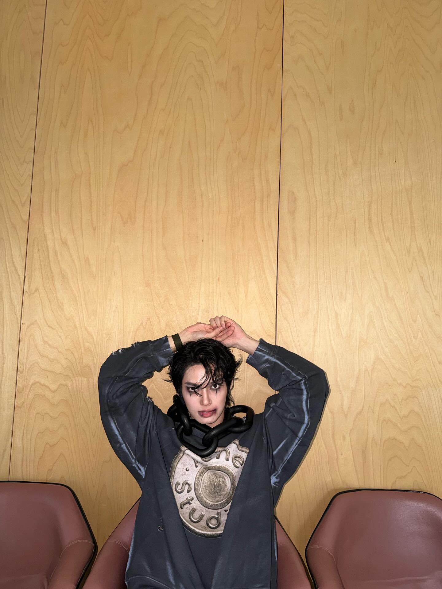 วิน - เมธวิน โอภาสเอี่ยมขจร