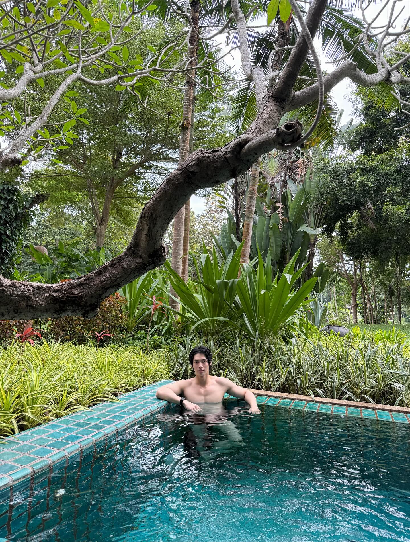 วิน - เมธวิน โอภาสเอี่ยมขจร