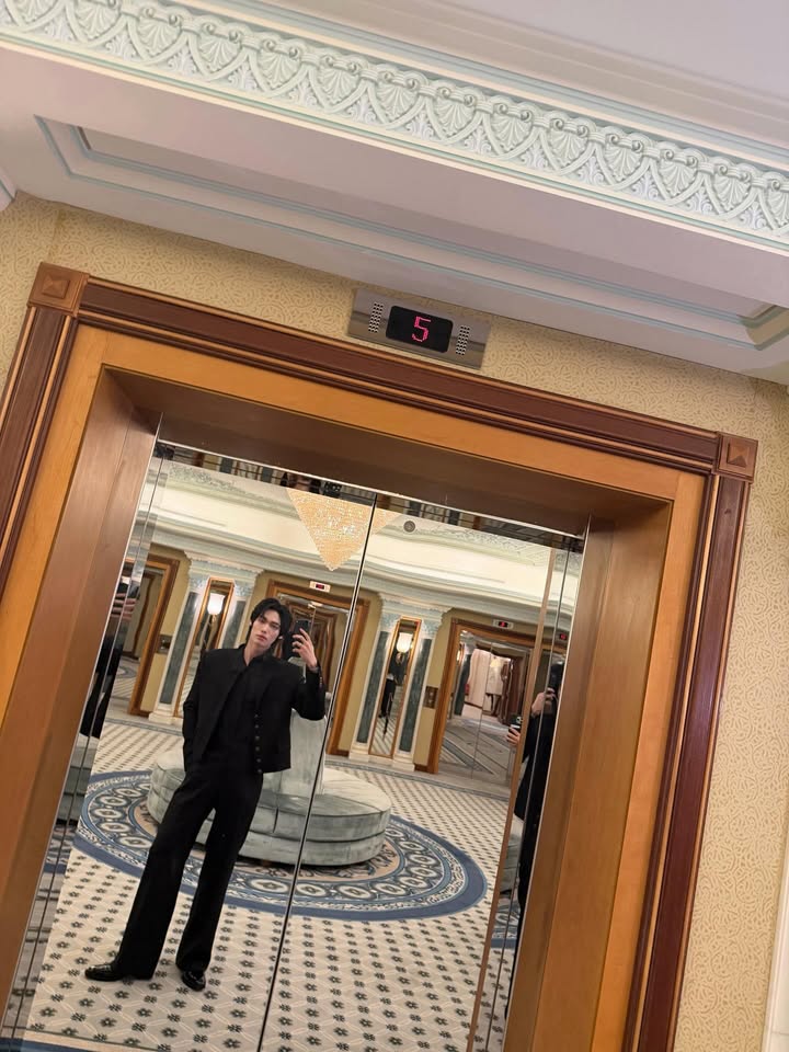 วิน - เมธวิน โอภาสเอี่ยมขจร