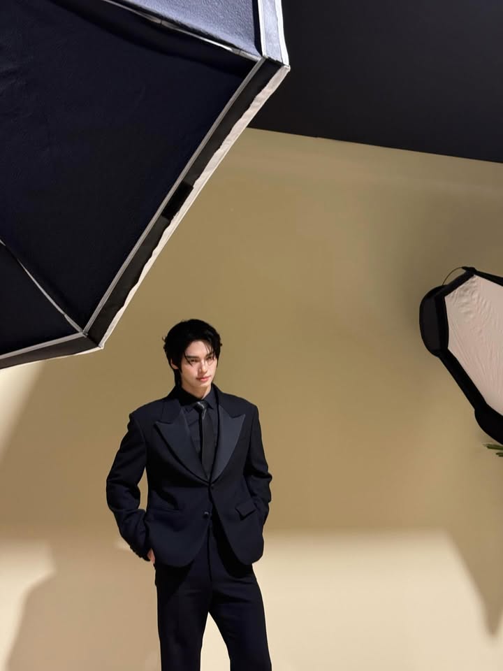 วิน - เมธวิน โอภาสเอี่ยมขจร