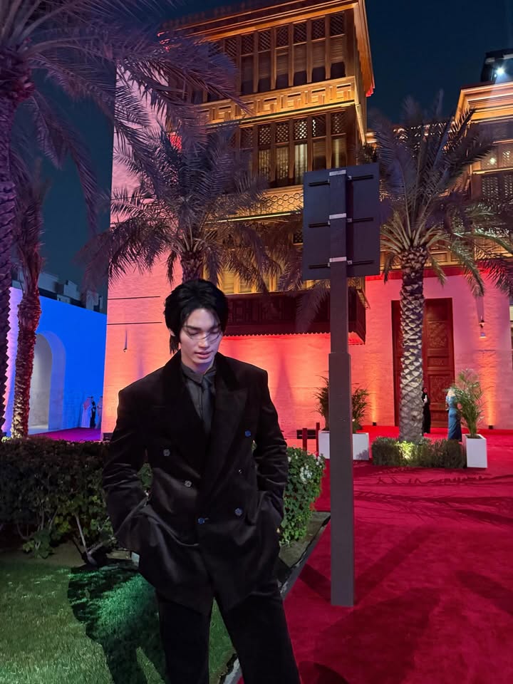 วิน - เมธวิน โอภาสเอี่ยมขจร