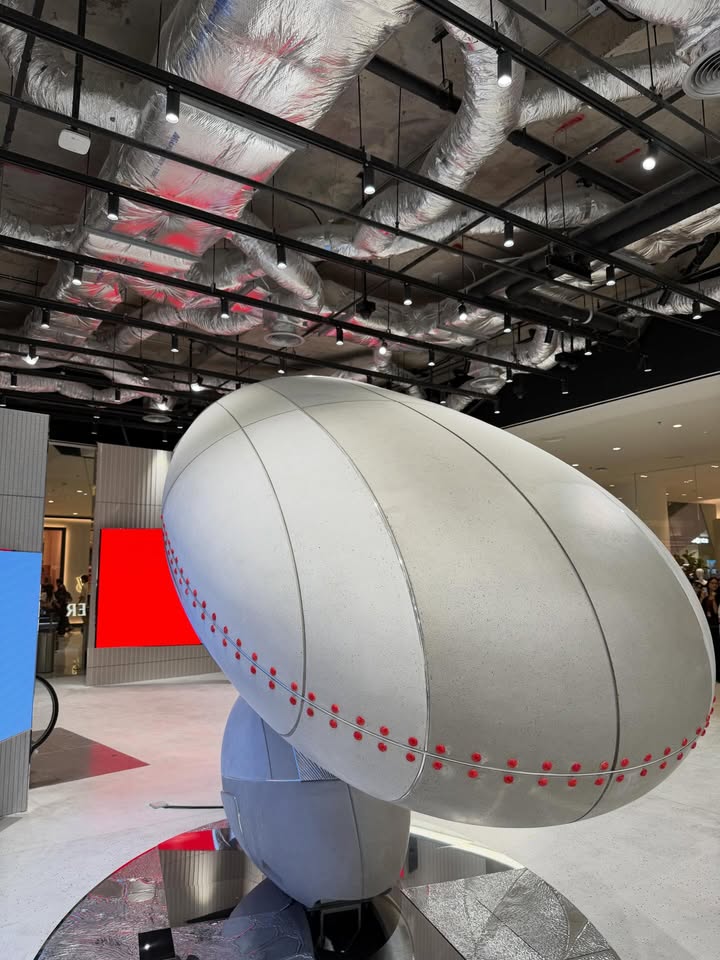 วิน - เมธวิน โอภาสเอี่ยมขจร