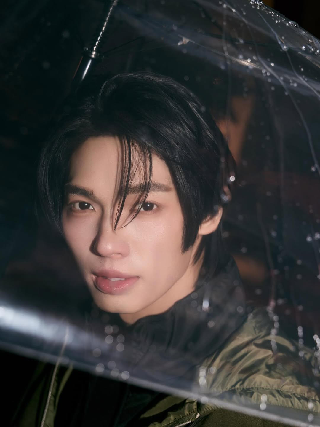 วิน - เมธวิน โอภาสเอี่ยมขจร