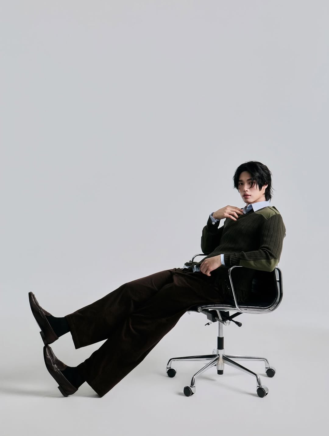 วิน - เมธวิน โอภาสเอี่ยมขจร