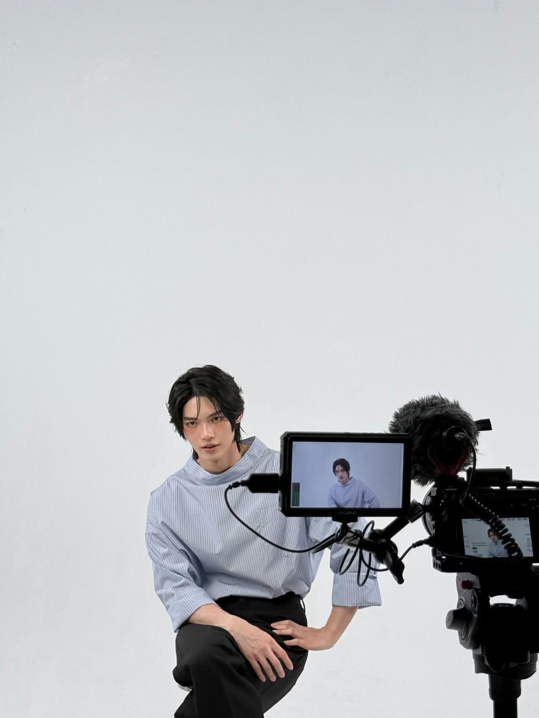 วิน - เมธวิน โอภาสเอี่ยมขจร