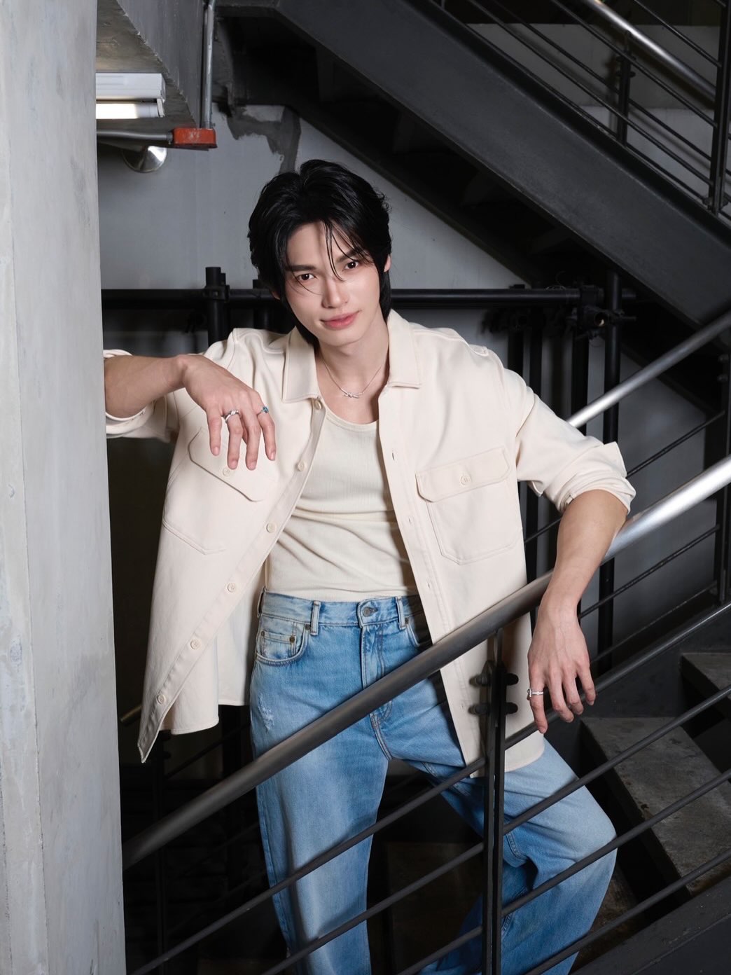 วิน - เมธวิน โอภาสเอี่ยมขจร