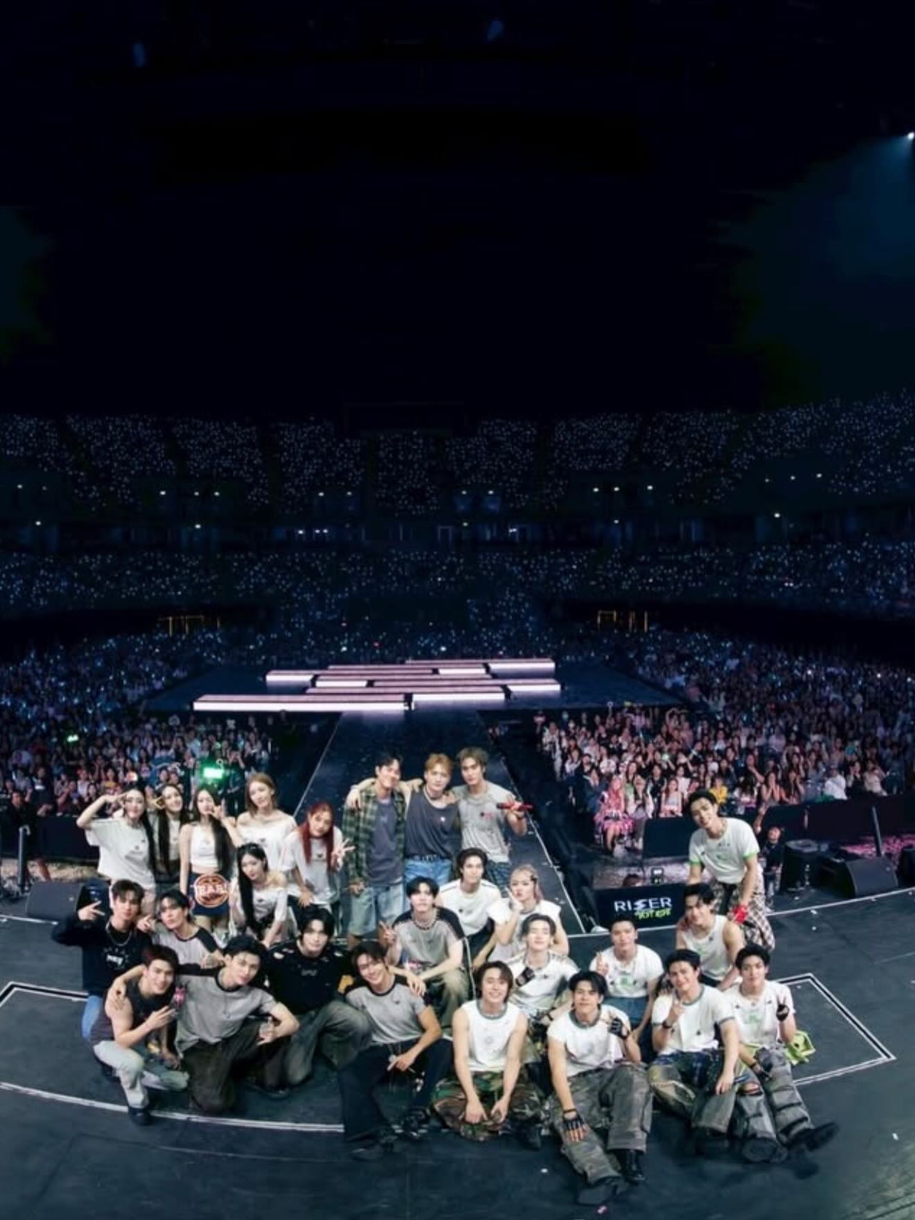 วิน - เมธวิน โอภาสเอี่ยมขจร