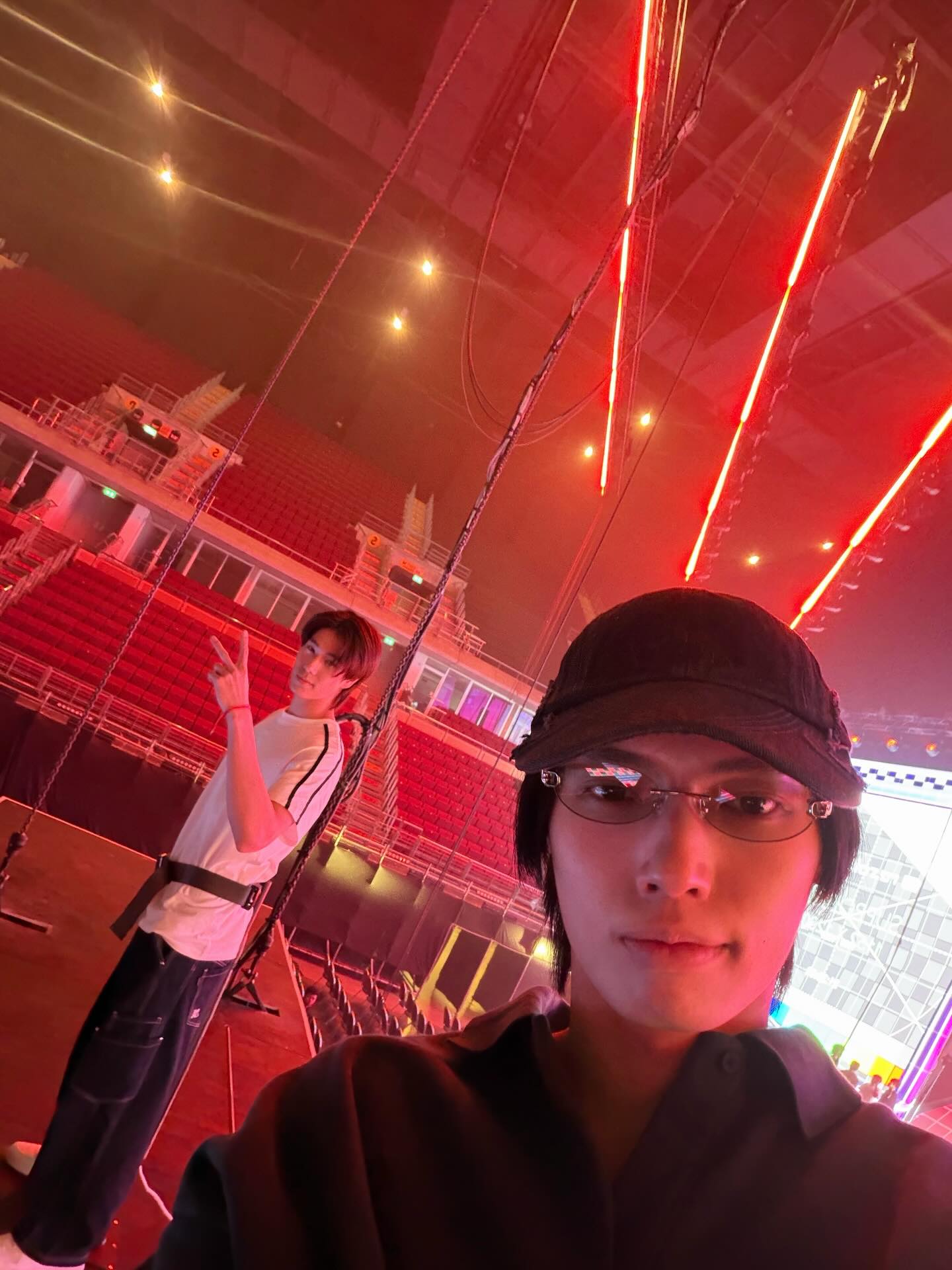 วิน - เมธวิน โอภาสเอี่ยมขจร