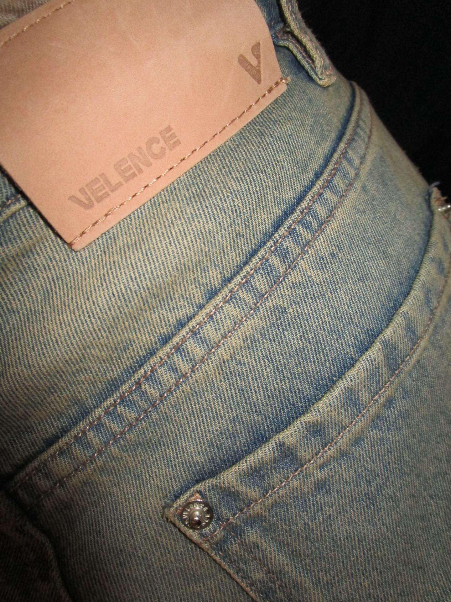 วิน - เมธวิน โอภาสเอี่ยมขจร