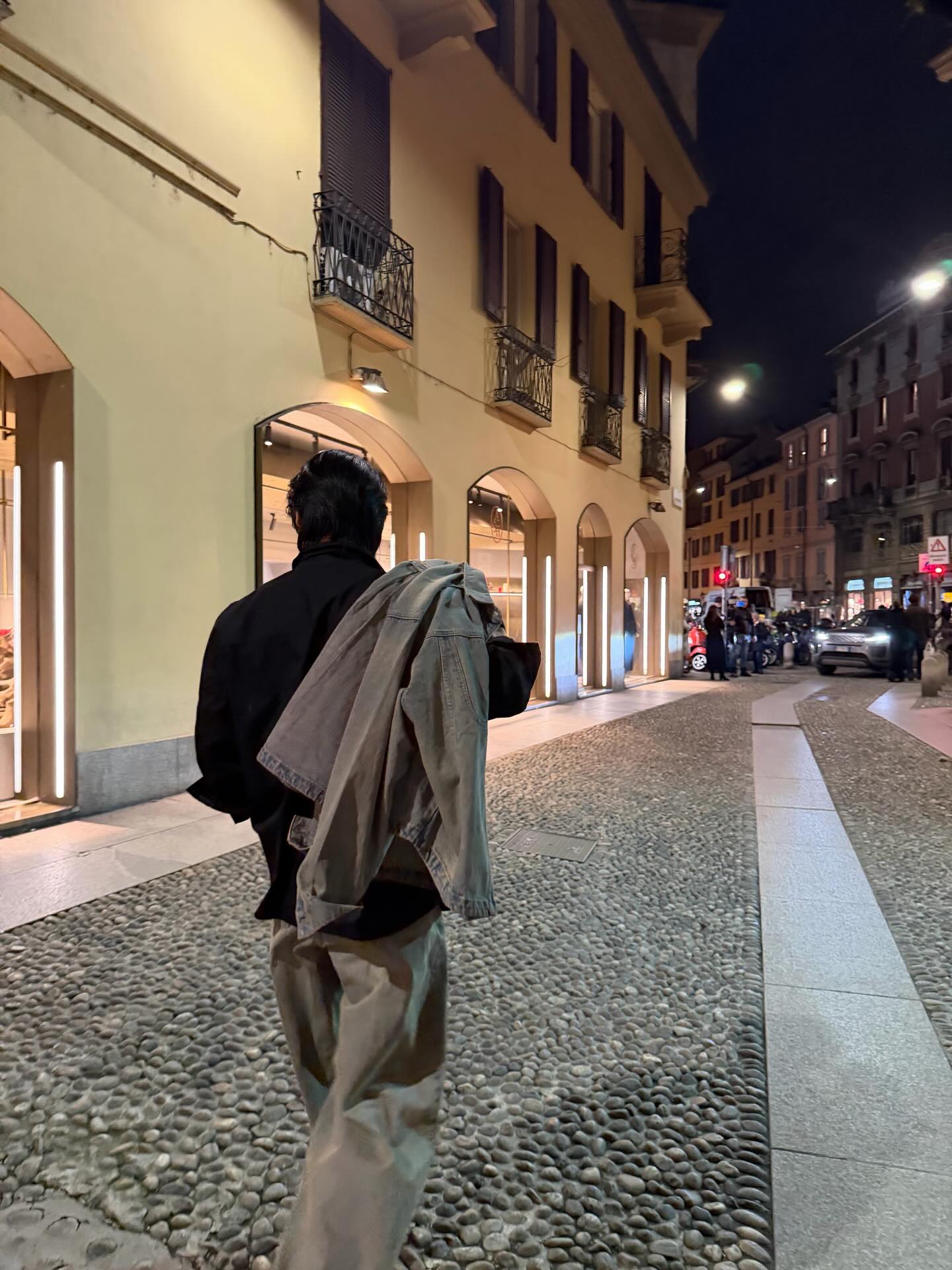 วิน - เมธวิน โอภาสเอี่ยมขจร