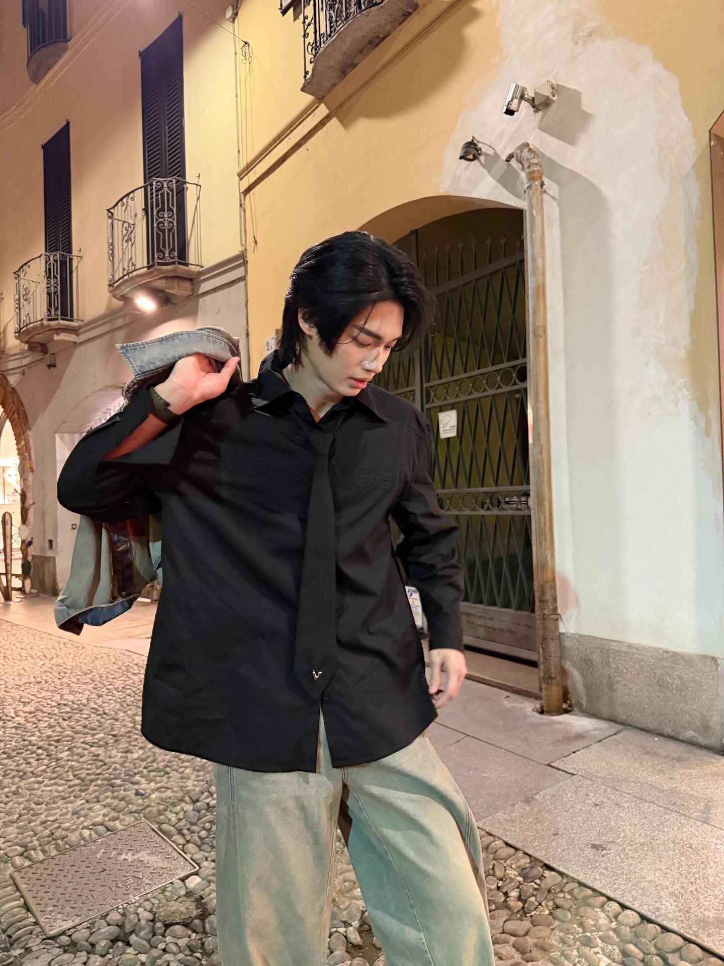 วิน - เมธวิน โอภาสเอี่ยมขจร