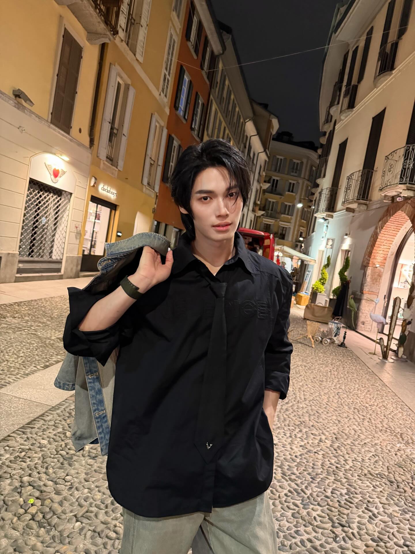 วิน - เมธวิน โอภาสเอี่ยมขจร