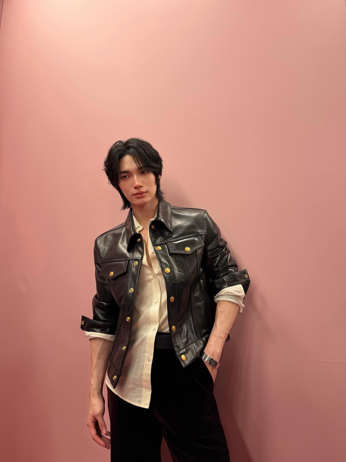 วิน - เมธวิน โอภาสเอี่ยมขจร