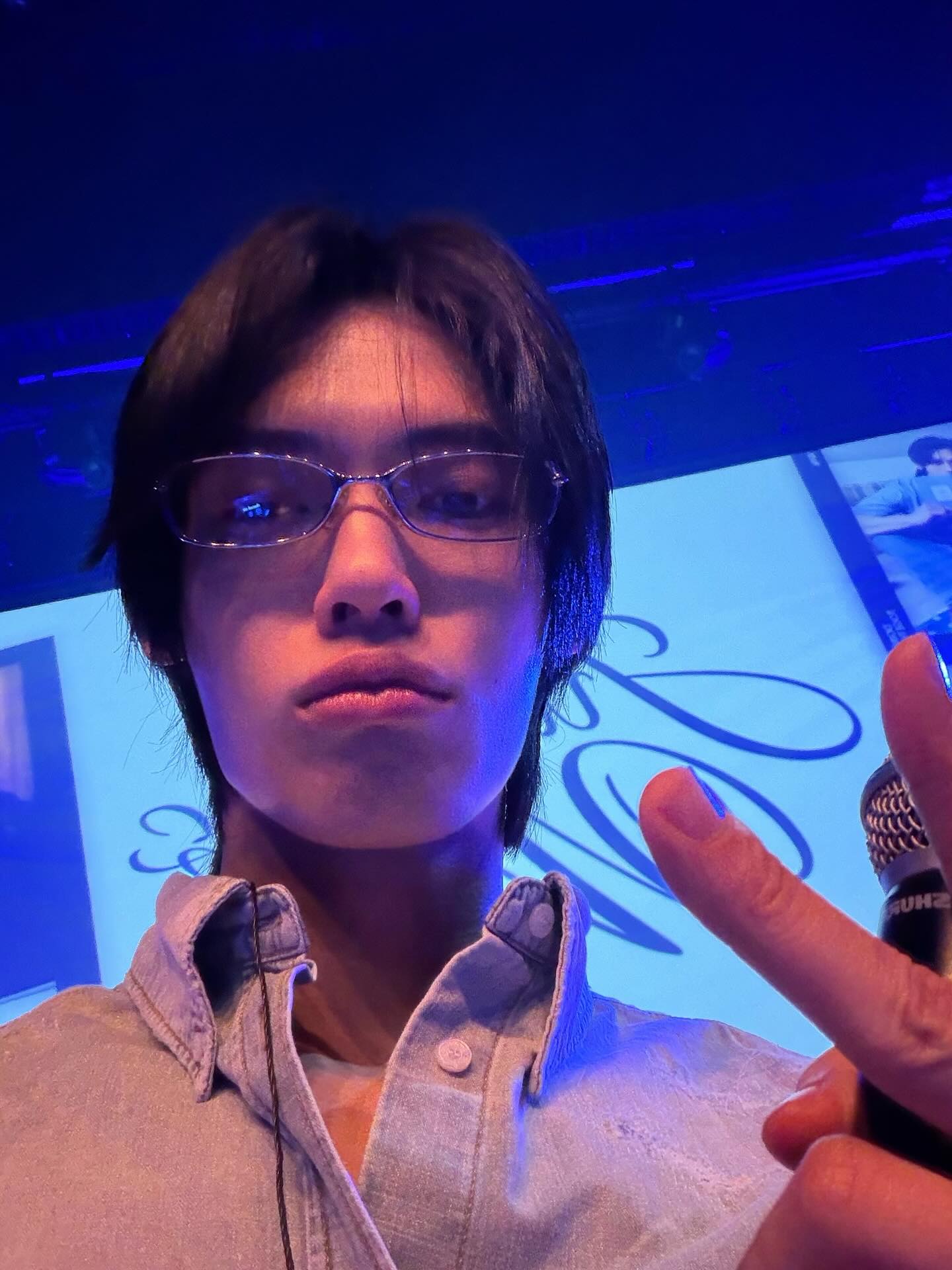 วิน - เมธวิน โอภาสเอี่ยมขจร